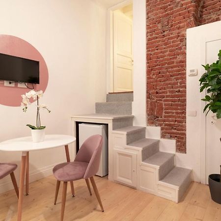 Relstay - Brera - Lovely 1Br Milan Bagian luar foto