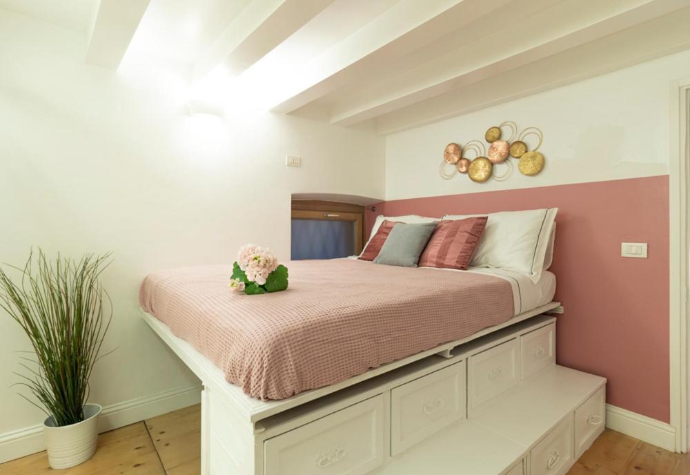 Relstay - Brera - Lovely 1Br Milan Bagian luar foto